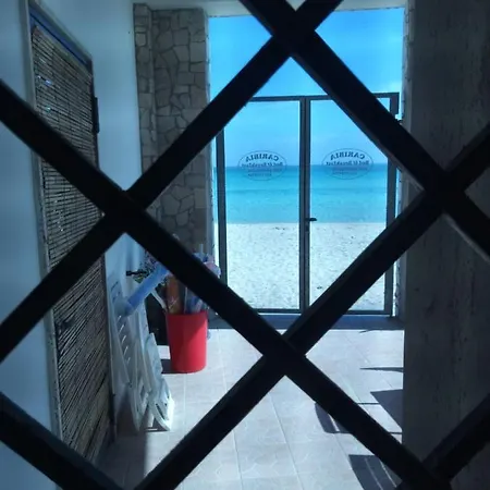 فندق مبيت وإفطار Caribia