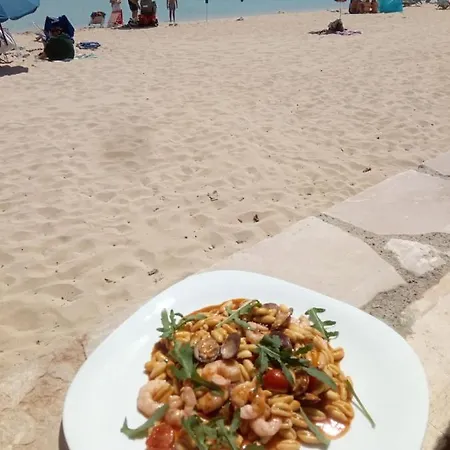 فندق مبيت وإفطار Caribia *