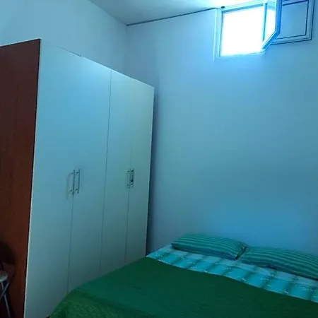 Caribia Bed & Breakfast *